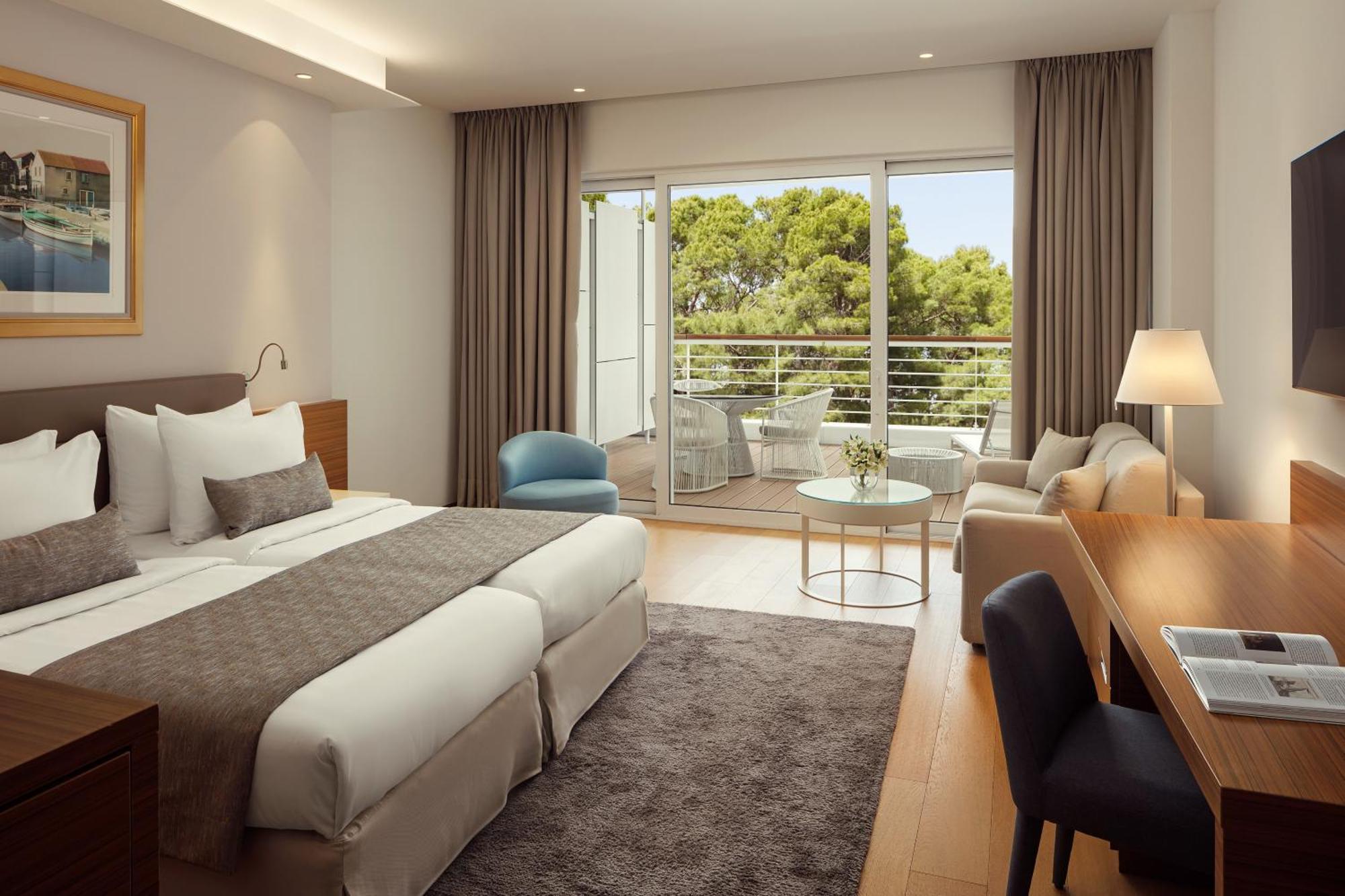 Hotel Bellevue Mali Losinj Bagian luar foto