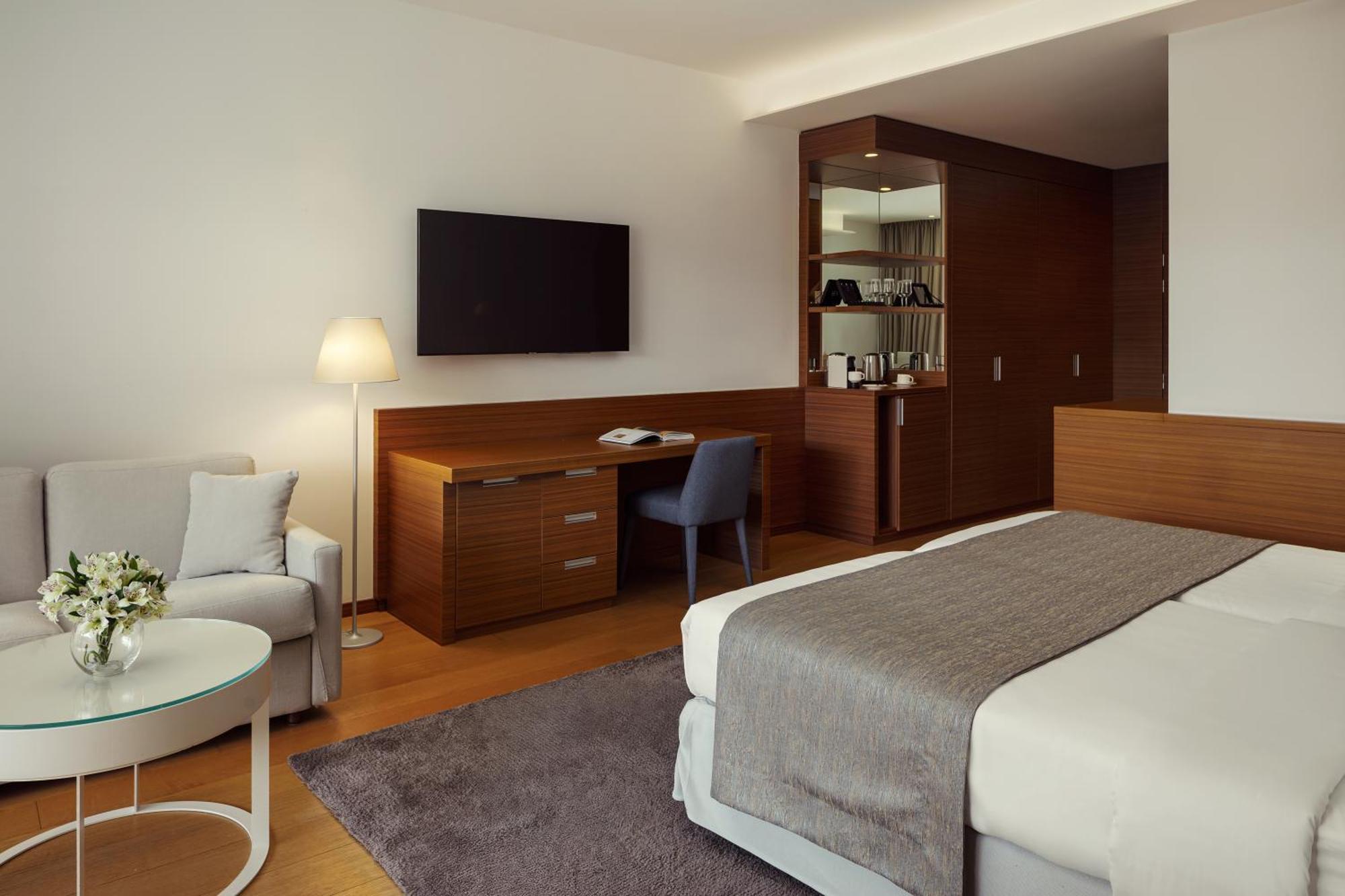 Hotel Bellevue Mali Losinj Bagian luar foto